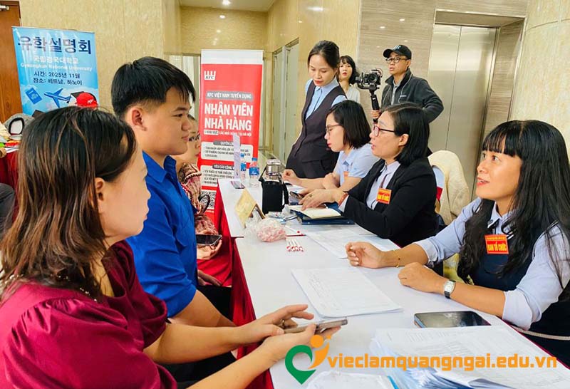 Chuyên viên tuyển dụng