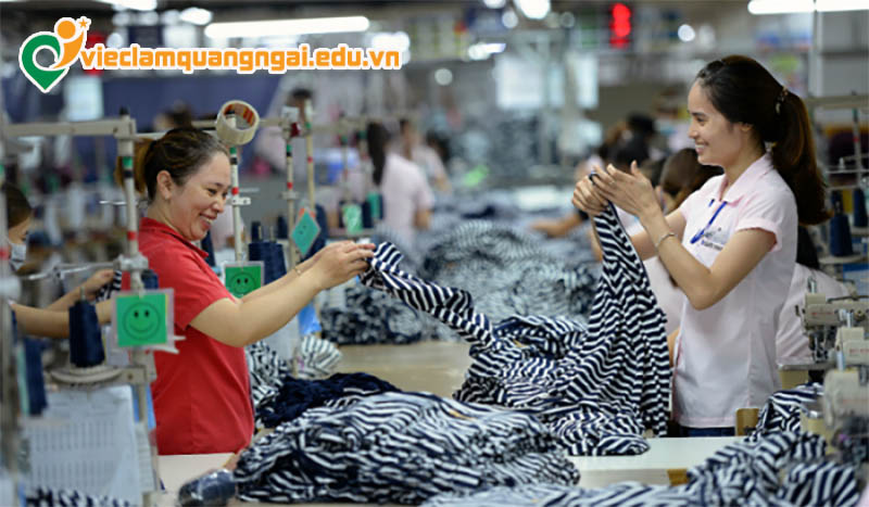 Vị trí công nhân kiểm hàng may mặc