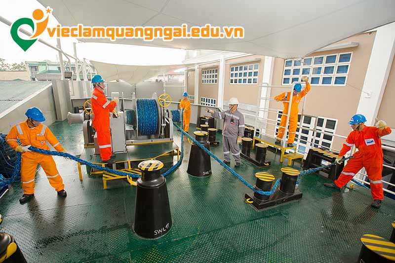 Cơ hội và mức lương khi làm việc trong ngành hàng hải / hàng không Quảng Ngãi